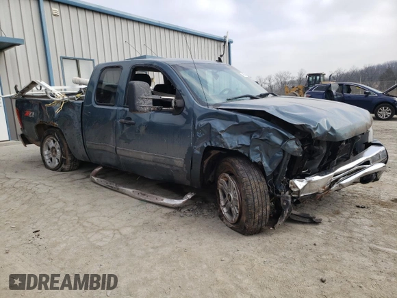 2009 Chevrolet Silverado 1500 LT with VIN 1GCEK29J49Z264872, listed as a Copart auction lot 48984005 with 136,562 mi miles and Salvage Title. Bid and sale history available at carsss.com. Image 4.