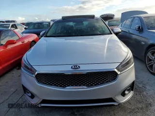 2018 Kia Cadenza Premium with VIN KNALC4J19J5124742, listed as a Copart auction lot 75203524 with Not Provided miles and Non Repairable. Bid and sale history available at DreamBid. Image 5.