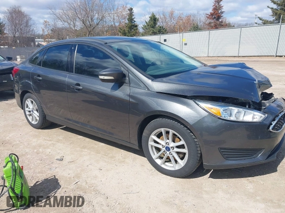 2018 Ford Focus SE with VIN 1FADP3F26JL249433, listed as a IAAI auction lot 41871395 with 131,357 mi miles. Bid and sale history available at carsss.com. Image 1.