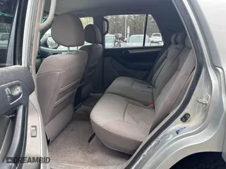 2006 Toyota 4Runner SR5 with VIN JTEBU14RX68062197, listed as a IAAI auction lot 41980931 with 232,547 mi miles. Bid and sale history available at carsss.com. Image 8.