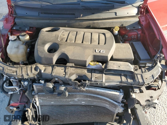 2019 Dodge Journey SE with VIN 3C4PDCBG8KT750637, listed as a Copart auction lot 46603645 with 92,274 mi miles and Salvage Title. Bid and sale history available at DreamBid. Image 12.