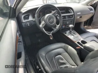 2013 Audi A5 Premium Plus z VIN WAULFAFR6DA080117, wystawiony jako Copart lot #56785585 z przebiegiem 95 659 mil mil oraz Czysty tytuł • Clean title. Historia ofert i sprzedaży dostępna na DreamBid. Obrazek 8.