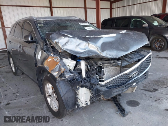 2018 Kia Sorento L with VIN 5XYPG4A37JG414012, listed as a IAAI auction lot 41486456 with 165,262 mi miles. Bid and sale history available at carsss.com. Image 16.