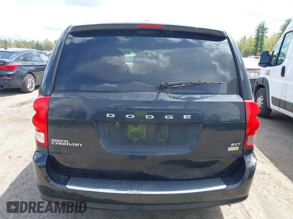 2018 Dodge Grand Caravan SXT with VIN 2C4RDGCG1JR324739, listed as a IAAI auction lot 42230796 with 197,584 mi miles and . Bid and sale history available at DreamBid. Image 16.