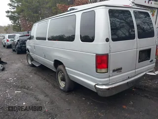 2008 Ford Econoline Passenger XL with VIN 1FBSS31L28DB22820, listed as a IAAI auction lot 41475036 with 91,000 mi miles and . Bid and sale history available at DreamBid. Image 3.