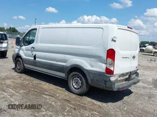 2018 Ford Transit with VIN 1FTYE1YM4JKA83438, listed as a IAAI auction lot 39881520 with 164,789 mi miles and . Bid and sale history available at carsss.com. Image 3.