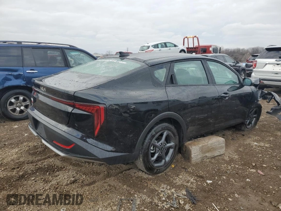 2025 Kia K4 LXS with VIN 3KPFT4DE0SE017504, listed as a Copart auction lot 85756534 with 3,202 mi miles and Salvage Title. Bid and sale history available at carsss.com. Image 3.