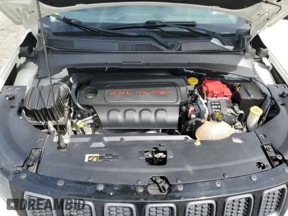 2020 Jeep Compass Trailhawk with VIN 3C4NJDDB5LT195235, listed as a Copart auction lot 62344635 with 65,378 mi miles and Salvage title. Bid and sale history available at DreamBid. Image 12.