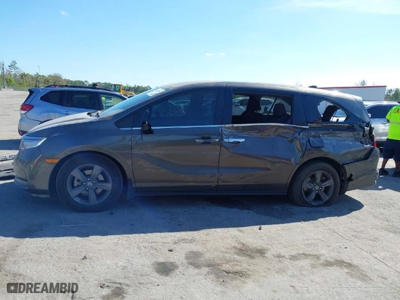 2021 Honda Odyssey EX with VIN 5FNRL6H59MB036990, listed as a IAAI auction lot 41452584 with NaN miles. Bid and sale history available at carsss.com. Image 15.