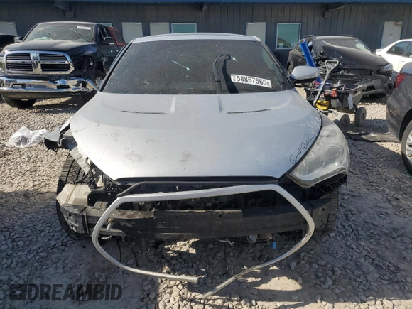 2015 Hyundai Veloster Turbo z VIN KMHTC6AE4FU221891, wystawiony jako Copart lot #58857565 z przebiegiem 144 671 mil mil oraz Szkoda całkowita • Salvage title. Historia ofert i sprzedaży dostępna na DreamBid. Obrazek 5.