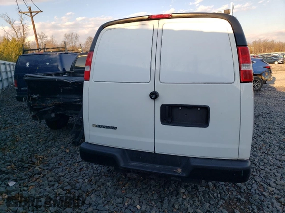 2022 Chevrolet Express Cargo with VIN 1GCWGAFP5N1185244, listed as a Copart auction lot 86700134 with Not provided miles and Salvage title. Bid and sale history available at DreamBid. Image 6.