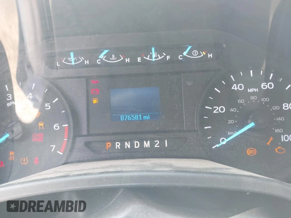 2018 Ford F-250 XL z VIN 1FDBF2A60JEC21183, wystawiony jako IAAI lot #42589005 z przebiegiem 76 581 mil mil oraz . Historia ofert i sprzedaży dostępna na DreamBid. Obrazek 6.