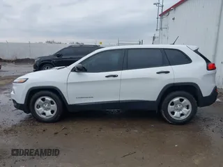 2016 Jeep Cherokee Altitude with VIN 1C4PJLAB8GW108225, listed as a IAAI auction lot 41664092 with 142,588 mi miles and . Bid and sale history available at DreamBid. Image 14.