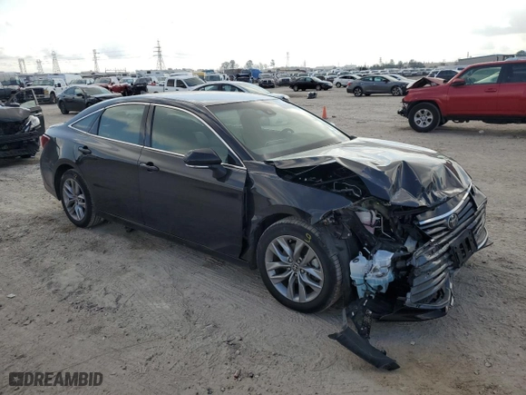2022 Toyota Avalon XLE with VIN 4T1JZ1FB4NU088071, listed as a Copart auction lot 44586715 with 29,881 mi miles and Salvage Title. Bid and sale history available at carsss.com. Image 4.