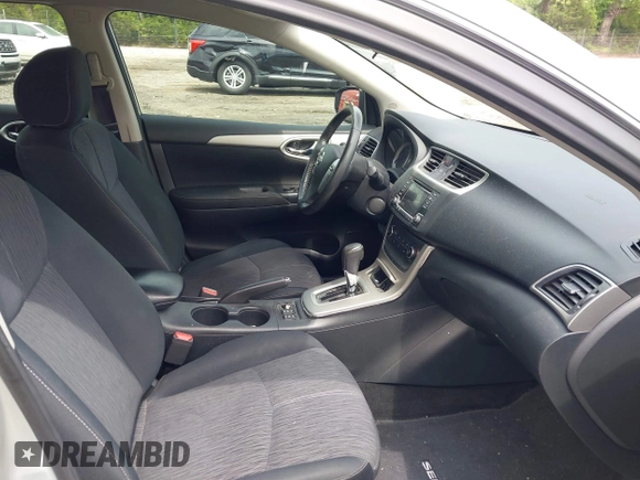 2015 Nissan Sentra SR with VIN 3N1AB7AP8FY306934, listed as a IAAI auction lot 42137588 with 163,753 mi miles and . Bid and sale history available at DreamBid. Image 5.