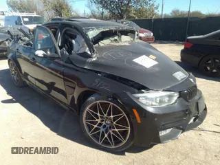 2017 BMW M3 z VIN WBS8M9C31H5G85072, wystawiony jako IAAI lot #32402812 z przebiegiem 9 392 mil mil oraz . Historia ofert i sprzedaży dostępna na DreamBid. Obrazek 1.