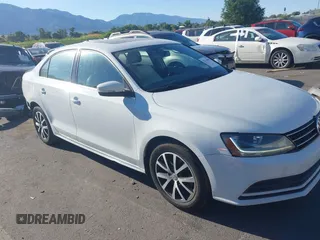 2017 Volkswagen Jetta SE with VIN 3VWDB7AJ2HM314797, listed as a IAAI auction lot 42710990 with 114,860 mi miles and . Bid and sale history available at DreamBid. Image 1.