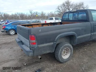 1995 Dodge Ram 1500 with VIN 1B7HF16Y1SS150002, listed as a IAAI auction lot 41874613 with 305,502 mi miles. Bid and sale history available at carsss.com. Image 16.
