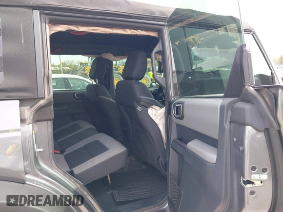 2022 Ford Bronco с VIN 1FMDE5DH1NLA75694, выставлен на аукционе IAAI как лот 42149382 с пробегом 48 834 миль миль и . История ставок и продаж доступна на DreamBid. Изображение 8.