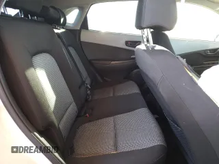 2019 Hyundai Kona SE with VIN KM8K1CAA7KU334905, listed as a Copart auction lot 64277572 with 69,604 mi miles. Bid and sale history available at carsss.com. Image 6.