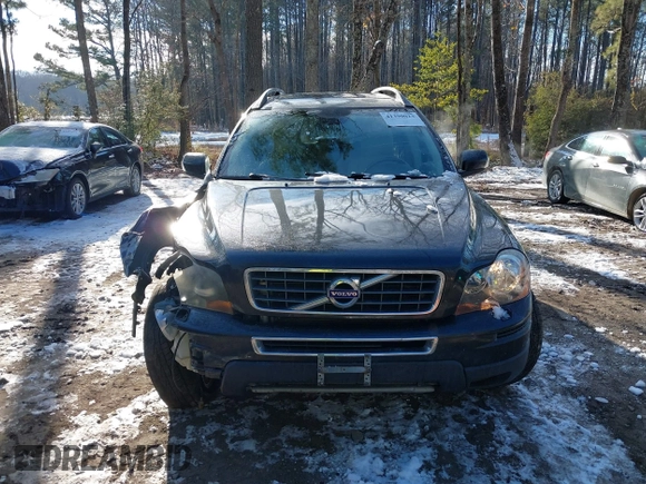 2010 Volvo XC90 I6 with VIN YV4982CZ5A1550406, listed as a IAAI auction lot 41390023 with 205,774 mi miles and . Bid and sale history available at carsss.com. Image 12.
