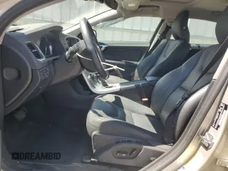 2017 Volvo S60 Inscription с VIN LYV402TK7HB145920, выставлен на аукционе Copart как лот 54956515 с пробегом 48 213 миль миль и Списание • Salvage title. История ставок и продаж доступна на DreamBid. Изображение 7.