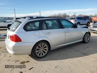 2012 BMW 3 Series 328i xDrive with VIN WBAUU3C5XCA543169, listed as a Copart auction lot 87904685 with 224,245 mi miles and Salvage Title. Bid and sale history available at DreamBid. Image 3.