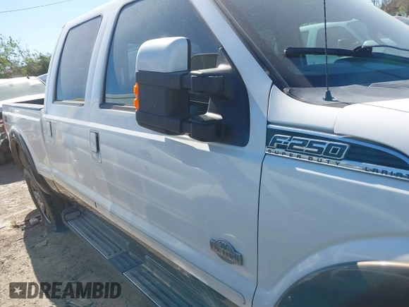 2016 Ford F-250 Lariat with VIN 1FT7W2B61GEA81419, listed as a IAAI auction lot 41837036 with 186,027 mi miles and . Bid and sale history available at DreamBid. Image 13.