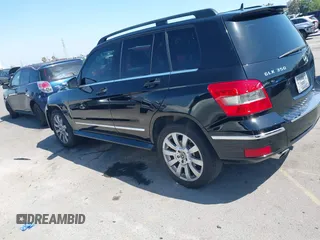 2010 Mercedes-Benz GLK 350 with VIN WDCGG5GB5AF439881, listed as a IAAI auction lot 42202831 with 157,879 mi miles and . Bid and sale history available at DreamBid. Image 14.