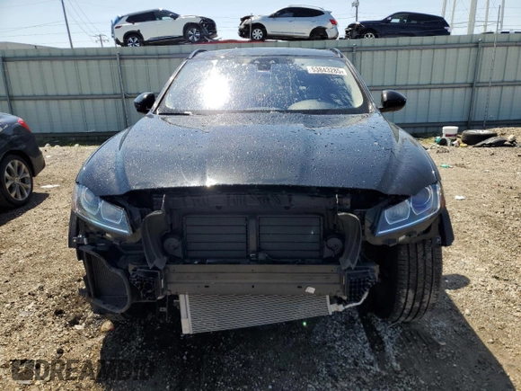 2018 Jaguar F-Pace 30t Premium with VIN SADCJ2GX7JA293064, listed as a Copart auction lot 53843285 with 68,861 mi miles and Salvage Title. Bid and sale history available at DreamBid. Image 5.