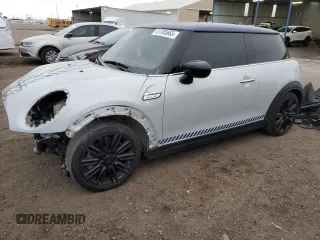 2022 MINI Hardtop Cooper S with VIN WMW53DH04N2S13793, listed as a Copart auction lot 41785665 with 28,449 mi miles and Salvage Title. Bid and sale history available at DreamBid. Image 1.