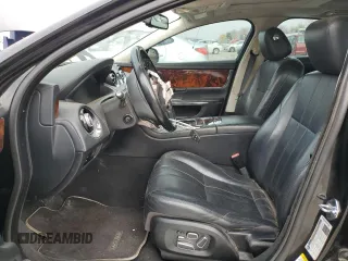 2013 Jaguar XJ z VIN SAJWJ1CD5D8V53294, wystawiony jako Copart lot #49711445 z przebiegiem 100 675 mil mil oraz Szkoda całkowita • Salvage title. Historia ofert i sprzedaży dostępna na DreamBid. Obrazek 7.