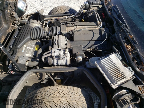 1995 Chevrolet Corvette z VIN 1G1YY22P2S5100259, wystawiony jako Copart lot #53708055 z przebiegiem 104 100 mil mil oraz Czysty tytuł • Clean title. Historia ofert i sprzedaży dostępna na DreamBid. Obrazek 11.