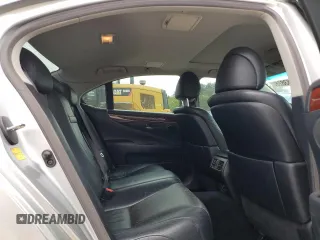 2009 Lexus LS 460 с VIN JTHCL46F695004320, выставлен на аукционе Copart как лот 57653825 с пробегом 193 086 миль миль и Чистый • Clean title. История ставок и продаж доступна на DreamBid. Изображение 10.
