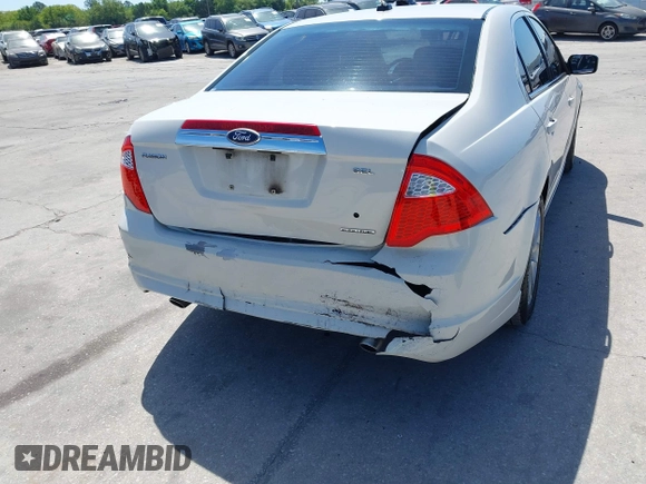 2012 Ford Fusion SEL with VIN 3FAHP0JG7CR201530, listed as a IAAI auction lot 41897282 with 200,153 mi miles. Bid and sale history available at carsss.com. Image 16.
