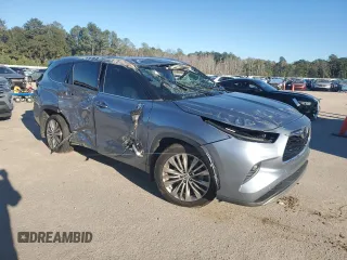 2021 Toyota Highlander Platinum with VIN 5TDFZRBH0MS072987, listed as a Copart auction lot 81722484 with 91,850 mi miles and Salvage title. Bid and sale history available at DreamBid. Image 4.