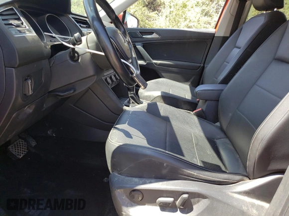 2018 Volkswagen Tiguan SEL с VIN 3VV2B7AX0JM194021, выставлен на аукционе Copart как лот 59526265 с пробегом 166 360 миль миль и Списание • Salvage title. История ставок и продаж доступна на DreamBid. Изображение 7.