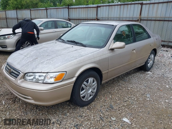 2001 Toyota Camry CE с VIN 4T1BG22K21U801890, выставлен на аукционе IAAI как лот 42379696 с пробегом 193 497 миль миль и . История ставок и продаж доступна на DreamBid. Изображение 2.