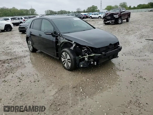 2016 Volkswagen Golf SEL Premium z VIN WVWPP7AU1GW912311, wystawiony jako Copart lot #57076415 z przebiegiem 40 860 mil mil oraz Czysty tytuł • Clean title. Historia ofert i sprzedaży dostępna na DreamBid. Obrazek 14.