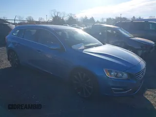 2015 Volvo V60 T5 Drive-E Premier Plus with VIN YV140MEC0F1182534, listed as a IAAI auction lot 40841855 with 109,461 mi miles. Bid and sale history available at carsss.com. Image 1.