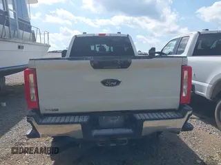 2024 Ford F-250 XL with VIN 1FT7X2BA0RED62373, listed as a IAAI auction lot 42485874 with 7,825 mi miles and . Bid and sale history available at DreamBid. Image 16.