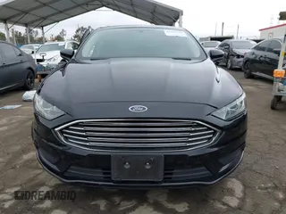 2018 Ford Fusion SE with VIN 3FA6P0HD1JR253185, listed as a IAAI auction lot 41901789 with 67,460 mi miles. Bid and sale history available at carsss.com. Image 12.