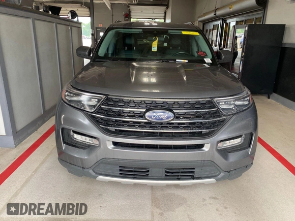 2022 Ford Explorer XLT with VIN 1FMSK8DH5NGB39343, listed as a IAAI auction lot 42788984 with 118,323 mi miles and . Bid and sale history available at DreamBid. Image 10.