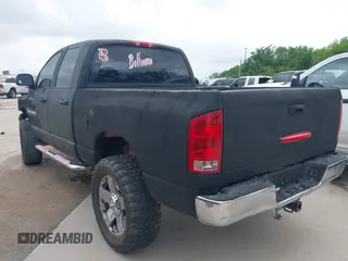 2004 Dodge Ram 2500 SLT with VIN 3D7KU28D04G103040, listed as a IAAI auction lot 42048102 with 253,181 mi miles. Bid and sale history available at carsss.com. Image 3.