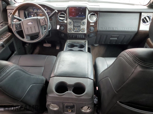 2014 Ford F-250 XL z VIN 1FT7W2BT9EEA02615, wystawiony jako Copart lot #58390295 z przebiegiem 169 696 mil mil oraz Czysty tytuł • Clean title. Historia ofert i sprzedaży dostępna na DreamBid. Obrazek 8.