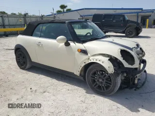 2014 MINI Convertible с VIN WMWZN3C56ET569651, выставлен на аукционе Copart как лот 66455675 с пробегом 117 994 миль миль и Списание • Salvage title. История ставок и продаж доступна на DreamBid. Изображение 4.