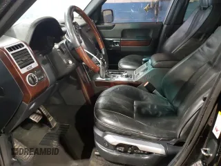 2010 Land Rover Range Rover SC z VIN SALMF1E47AA316386, wystawiony jako Copart lot #47885225 z przebiegiem 149 463 mil mil oraz Czysty tytuł • Clean title. Historia ofert i sprzedaży dostępna na DreamBid. Obrazek 7.