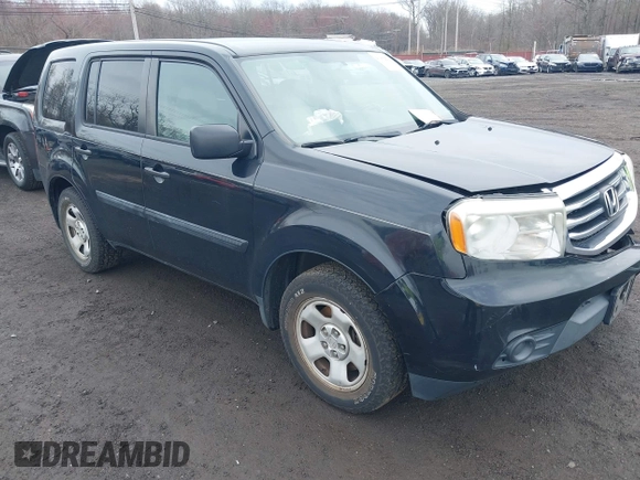 2015 Honda Pilot LX with VIN 5FNYF4H23FB047662, listed as a IAAI auction lot 41952933 with 227,892 mi miles and . Bid and sale history available at carsss.com. Image 1.