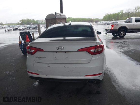 2017 Hyundai Sonata 2.4L with VIN 5NPE24AF5HH502155, listed as a IAAI auction lot 41955194 with 155,400 mi miles and . Bid and sale history available at carsss.com. Image 16.