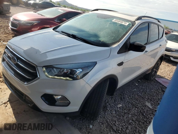 2017 Ford Escape SE z VIN 1FMCU9G97HUC26806, wystawiony jako Copart lot #65464674 z przebiegiem 93 023 mil mil oraz Szkoda całkowita • Salvage title. Historia ofert i sprzedaży dostępna na DreamBid. Obrazek 1.